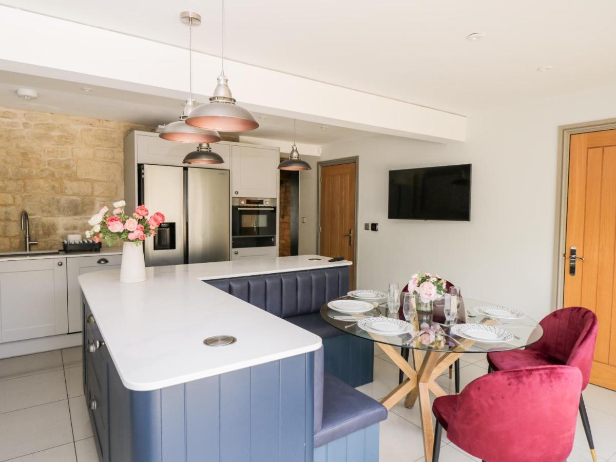 Holiday home Suncroft Cheltenham
